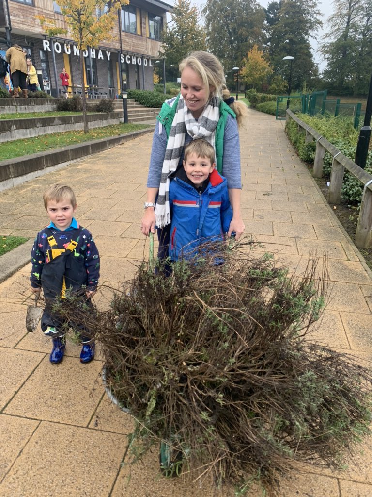 Roundhay Primary Head tweet media