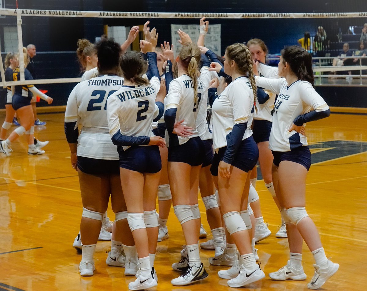 GAME DAY! 
Make sure you are at Apalachee @ 2pm to watch your Volleycats (#6) take one River Ridge (#10) in the 1st round of the state playoffs! 
Let’s go Chee!