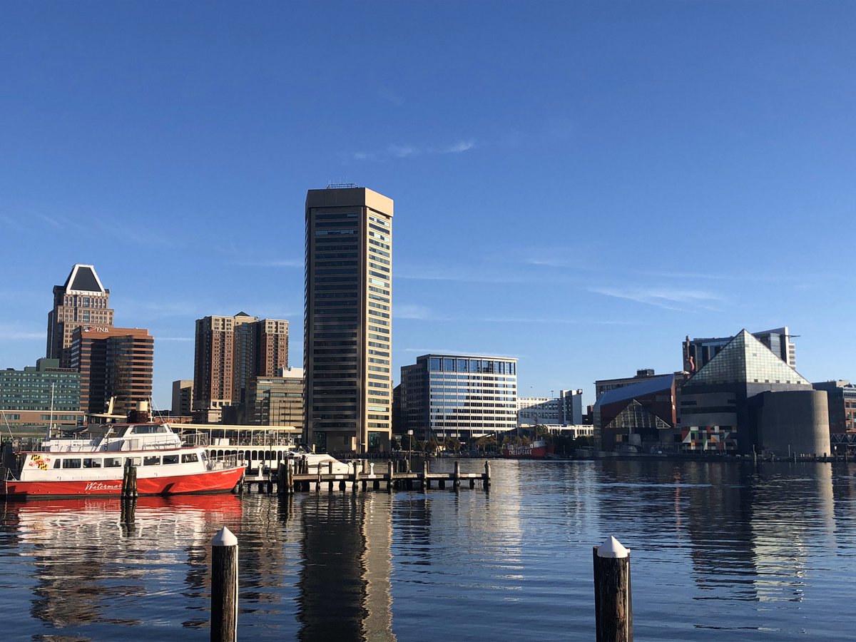 midatlanticmoms's tweet photo. Good Morning from the @baltrunfest! Any other #midatlanticmoms fans and followers joining the running festivities today in #Baltimore?!? Follow Kristi over @dsnyrunrgrl as she completes the Baltimore Half and earns her Maryland Double bling today! #runhon #baltrunfest https://t.co/NESRGklFyc