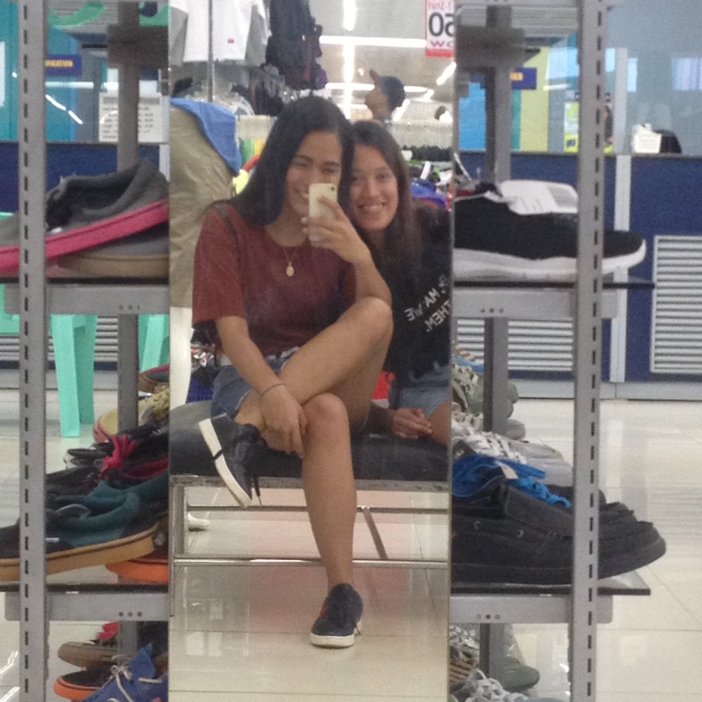 Harreyl11's tweet photo. Lamig picture ang mga bayut! HAHAHAHAHA https://t.co/Ipuf8hxshb