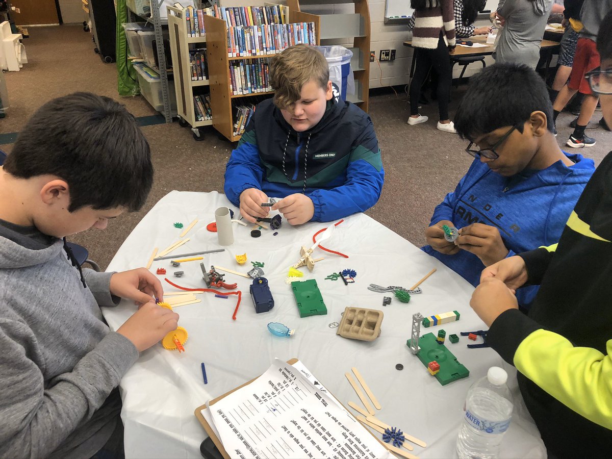 Mrs. Dziunycz tweet media