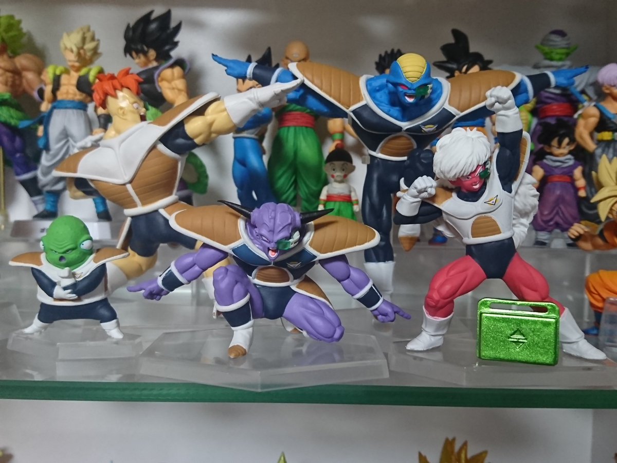 Db人生 プレバンhg ギニュー特戦隊 雑だけど新旧の顔比較してみました 右 旧hg 左 プレバンhg T Co Ug7bcejdud Twitter