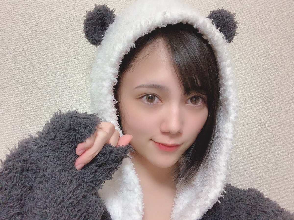 プレゼントも沢山ありがとうございます🙇‍♂️💕お手紙も全部読ませて頂きました！ありがとう😭イベントって私は幸せ者だなぁと改めて肌で感じられるのですごく好きです☺️

事務所に届いてたプレゼントも受け取りました🙇‍♂️パンダちゃんありがとうございます🐼💕 https://t.co/BEKYAzdN33