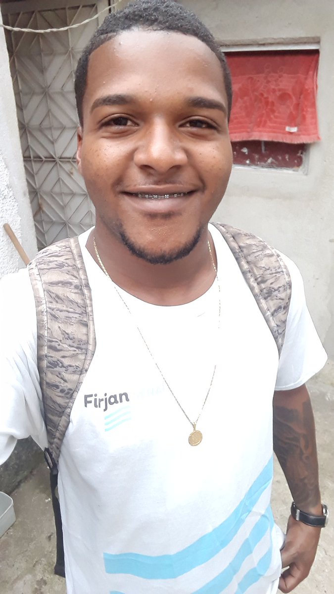 22Velho's tweet photo. Curso ..🏍📚 https://t.co/SQHXS4w201