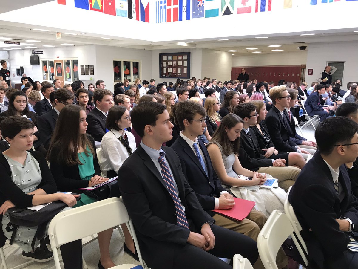 HMHSmodelUN's tweet photo. 280 students in attendance listening to the keynote speaker Dr. Rogelio Minana from the Global Studies & Modern Languages Department at @DrexelUniv. #SJMUN https://t.co/ArSshOg2j5
