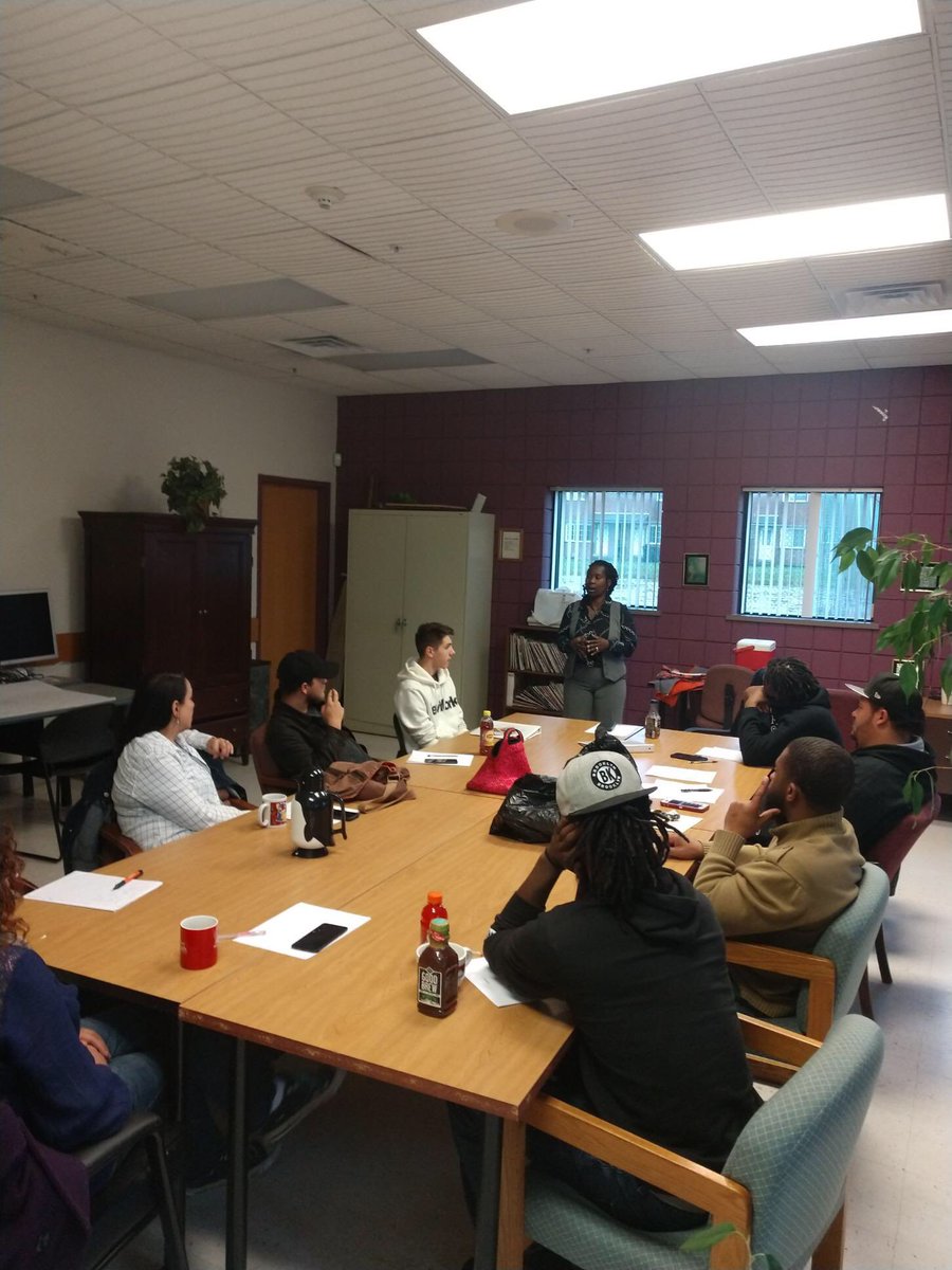 isaiah61project's tweet photo. This past week Rhonda Bivons from NCCC Workforce and Training spoke with IP61 about continued opportunities upon graduating. We are working to bridge people to either work or continued education! #somuchtodo #careerpathway #optionsandopportunities https://t.co/l7tRLHOJvf