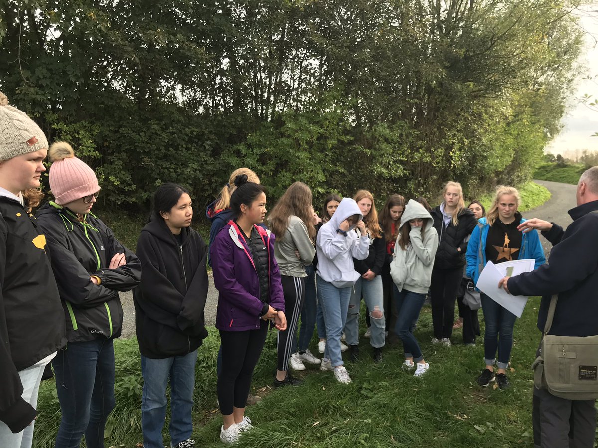 Finding out about Eloisa’s great great uncle Thomas Lunn who fought for Australian 1st Battalion died here 5 November 1917 #Somme