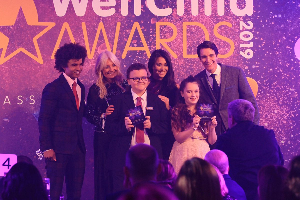 <a href="/Ec_Awards/">EC Awards</a> #OakleySJS 🙂 an unforgettable award to be cherished forever. 😍 XXXXxxxx.