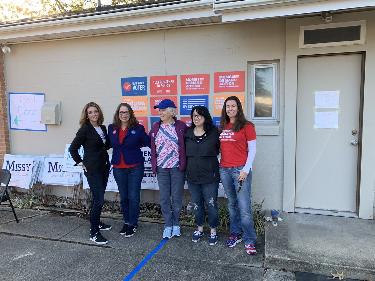 Thread by shannonrwatts "Ohio momsdemand and volunteers are gearing