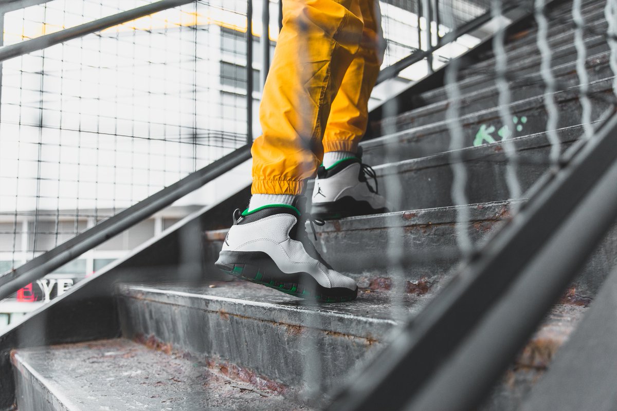 DTLRVILLA's tweet photo. The Air #Jordan #Retro10 'Seattle' is now available in-store and online.
Link to 🛍: https://t.co/AYpXKNYnpZ https://t.co/iMUv35gqVH