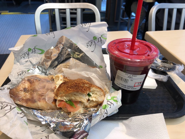 StrokosGourmet's tweet photo. Better food = better mood. https://t.co/Nyo3Aj1OOT