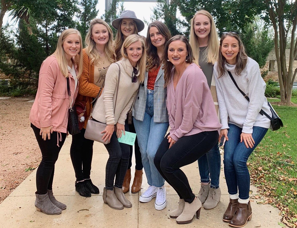 Thankful for sweet friendships that stand the test of time and distance! #texastechforever #8yearsoffriendship