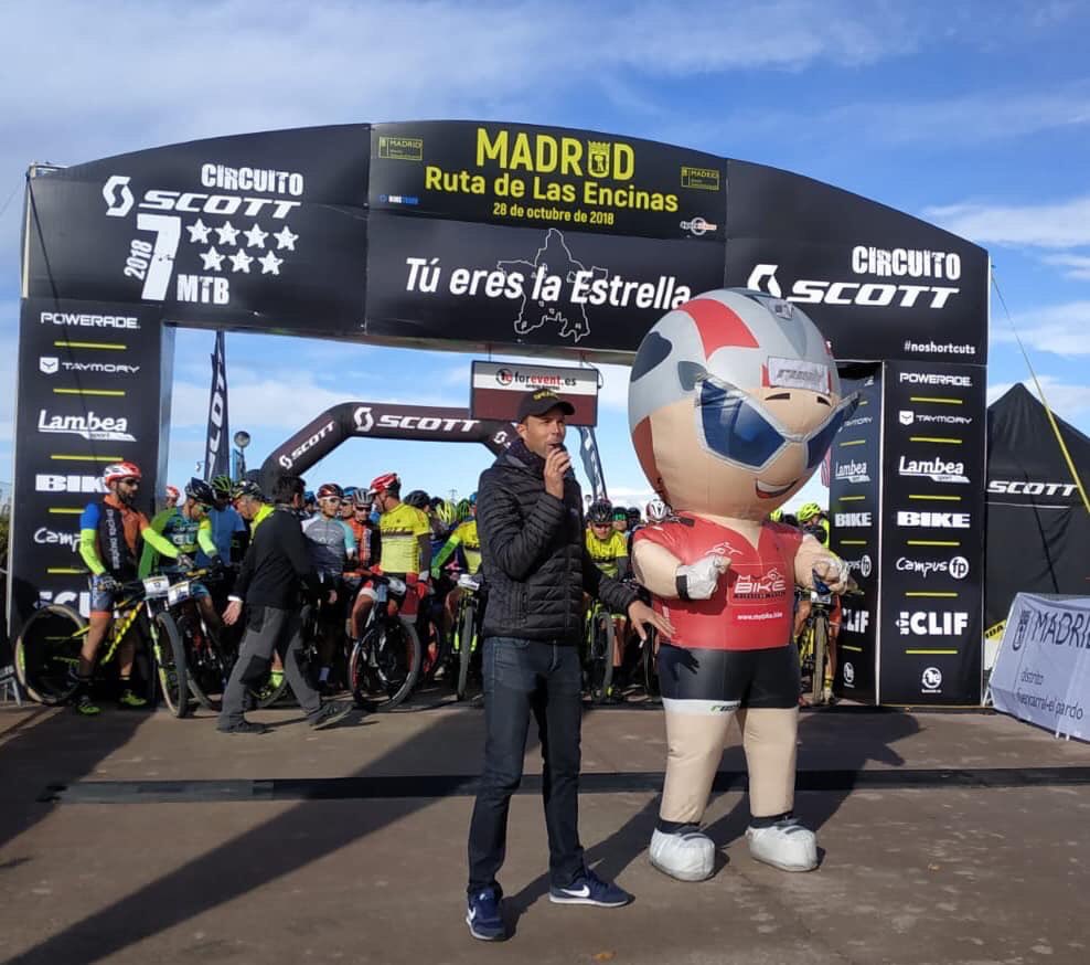 Pablospeaker's tweet photo. Mañana repetiremos esta imagen. El mejor Mountain BIKE de Madrid lo tenemos en el @Circuito7E #Circuito7Estrellas #Speaker @Forevent_ @ScottSpain @JMDFuencarral https://t.co/vpaOAFebkX