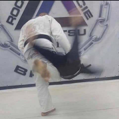 BeardedStonerr's tweet image. No matter this size of your opponent. Always give it your all