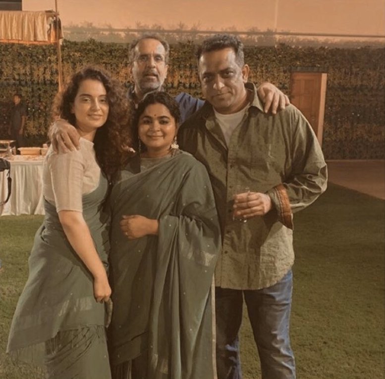 KanganaDaily's tweet photo. Instagram | Kangana with Aanand L. Rai, Anurag Basu and Ashwini Iyer Tiwari from Ashwini’s Instagram story https://t.co/hyhuWvjnCq