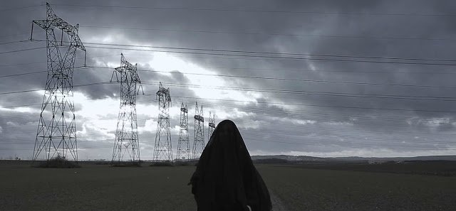 Scholomance_Web's tweet photo. Nouveau clip tout en clair-obscur pour Përl (Post Metal/Hardcore)

Info➡️https://t.co/5azVwraPWf

#scholonews @Perl_Musique #PostMetal #PostHardcore #France https://t.co/smYKUH4wbr