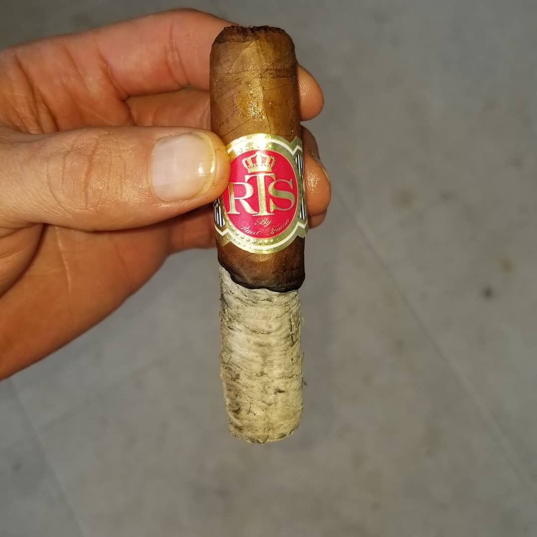 RTSCigars's tweet photo. https://t.co/0SgbhDY1xI
#RtsCigars #cubanstyle #premium #premiumcigar #handmadecigars #handmadecigar #cigars #cigar #tabaquero #customroll #cigarlife #cigarlifestyle #cigaraficionado #cubancigars #cigarsmoker #boutiquecigars #bocaraton #bocaratonfl  #bocaratonflorida #sflbotl https://t.co/EJJFR7CTOO