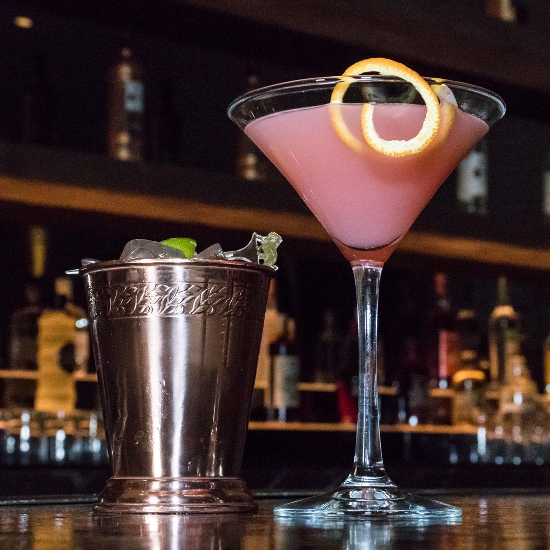 Saturday night essentials. #crushmgm