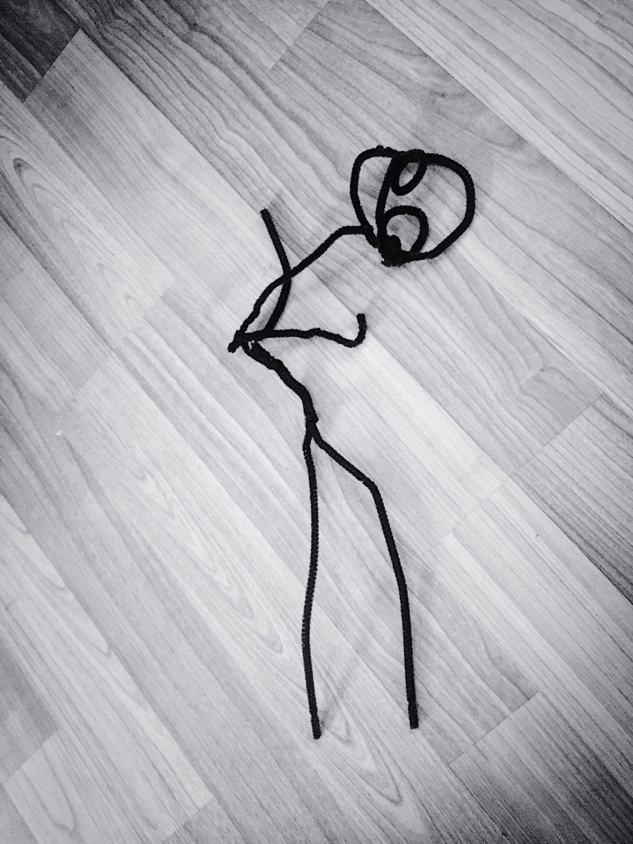 CreatesCameron's tweet image. What are you even saying???  #cameroncreates #pipecleaner #puppet #funnyart