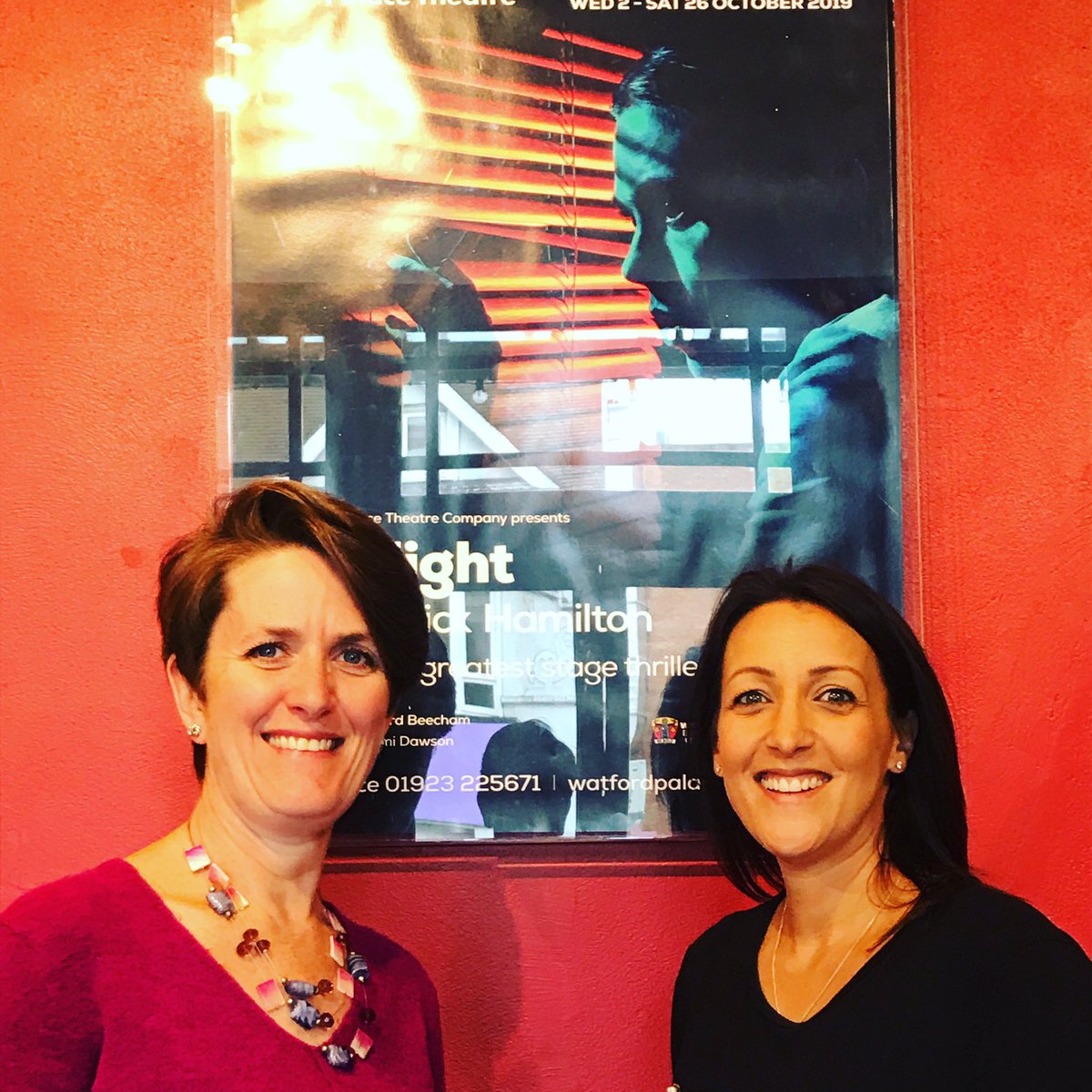 SDDivorceCoach's tweet photo. Here at Gaslight at Watford Palace Theatre! Wow! It’s been emotional. It was cleverly staged in a refuge for women &amp; was such a powerful play with disturbing themes of domestic abuse &amp; gaslighting. #metoo #domesticabuseawareness #GaslightPlay #TheDivorceCoach #surviveandthrive https://t.co/TMTFAz4FRw