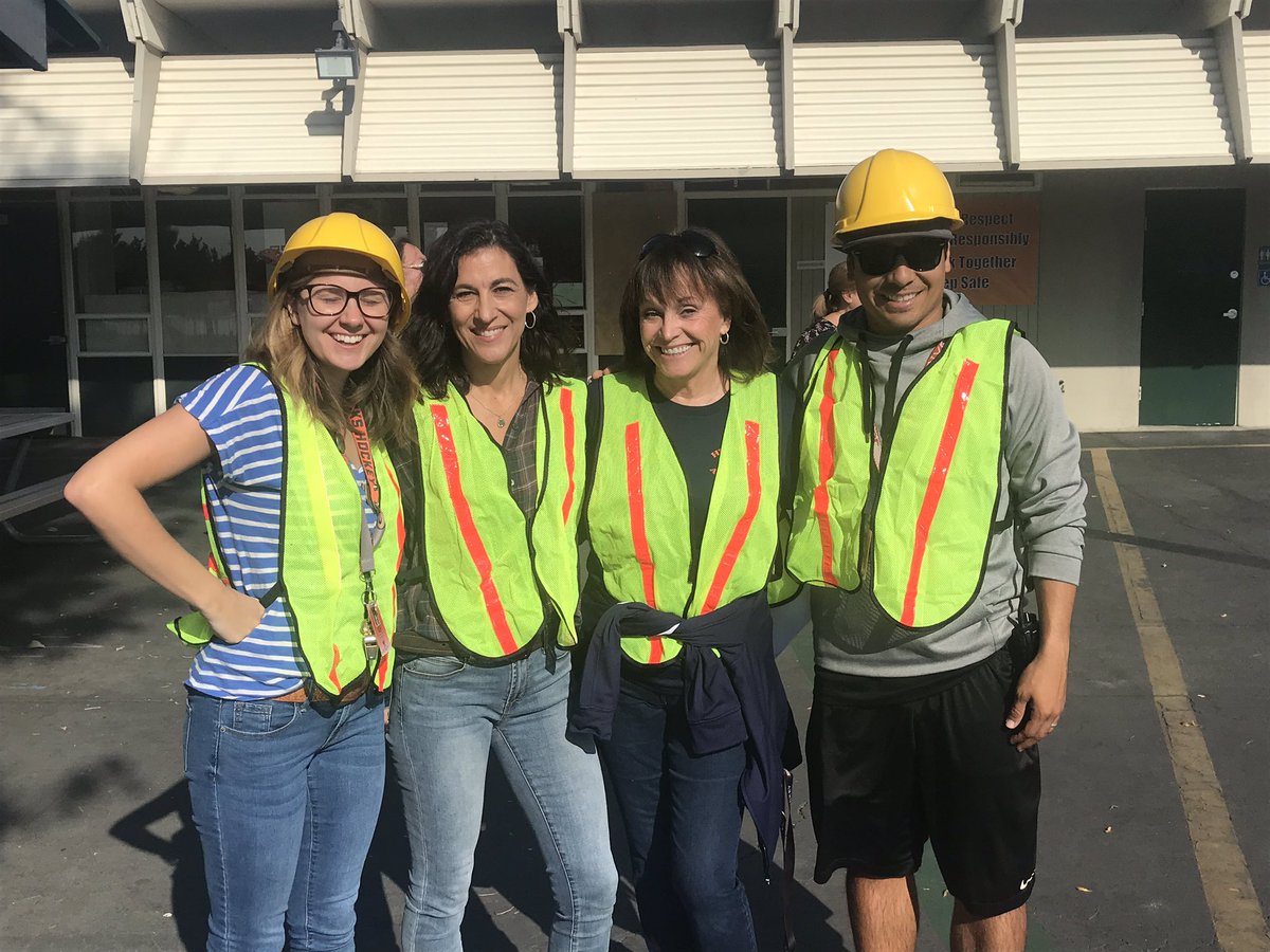 MarcieStanislaw's tweet photo. The Great Shake Out Search and Rescue Crew. Room 6 students did a perfect job following directions, remaining quiet, and taking the drill very seriously.  #Hawktastic #FSDLearns #HermosaLeads2019 https://t.co/zqLvOODmL6