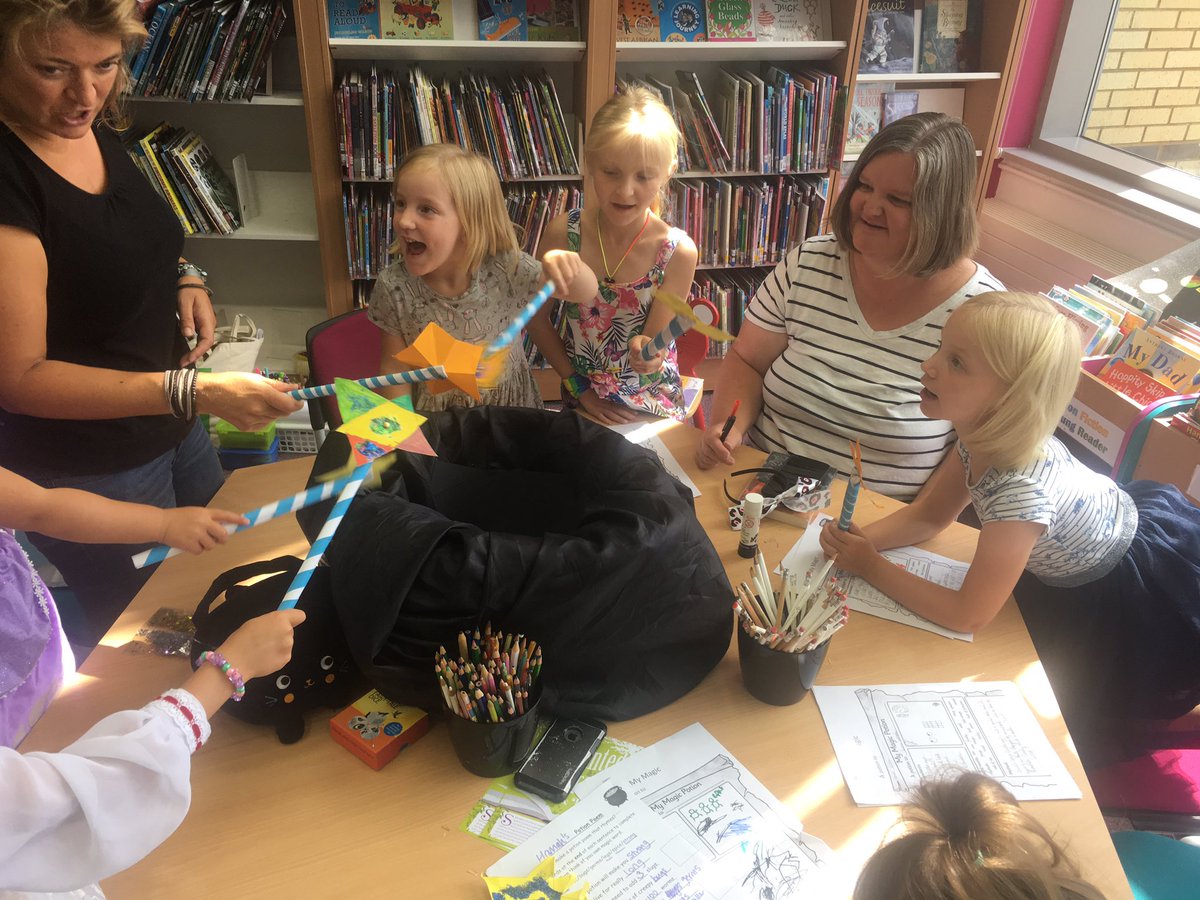 CreativeJunc's tweet image. One week to go! Our #enchantedforest festival 11am-3pm @southhillpark -plenty of story inspired shenanigans-performance, craft, trail, dance, music and more!  Funded by @ace_southeast  https:// 
@bracknelltc @bracknell_lib @bracknellnews 

facebook.com/events/2442803…