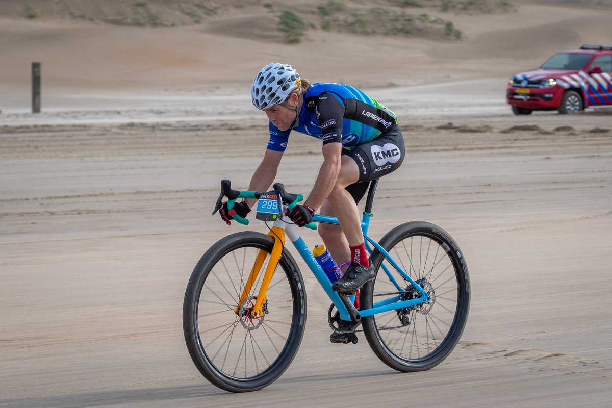 Great beachrace start for Ramses in Egmond finishing 3th today 🤘🏻 🥉
#Egmond #homerace #beachrace
📷 <a href="/Directsportfoto/">Directsportfoto.nl</a>