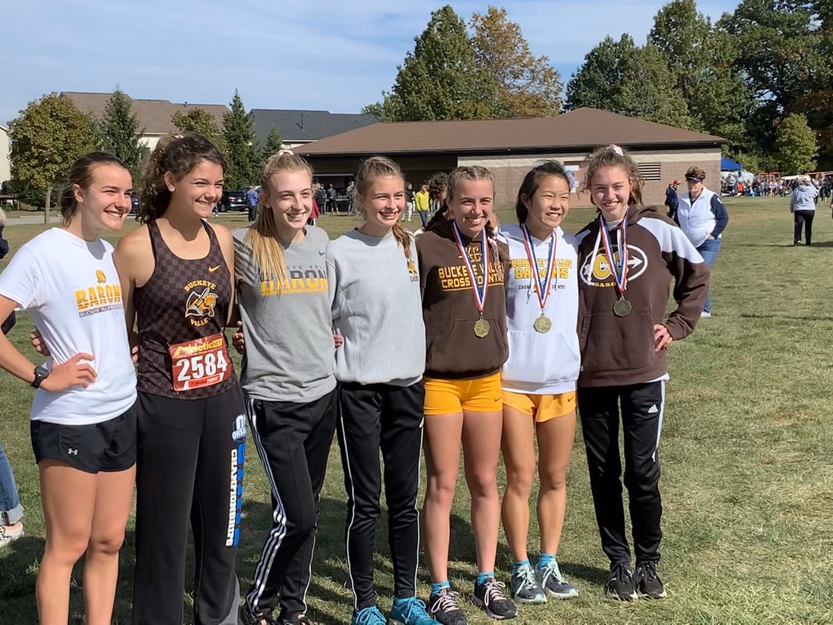 bvbarons_XC's tweet photo. Girls team moves on to regional which will be at Pickerington North HS next Saturday! DII girls will race at 11:45a https://t.co/KkXOonSet4