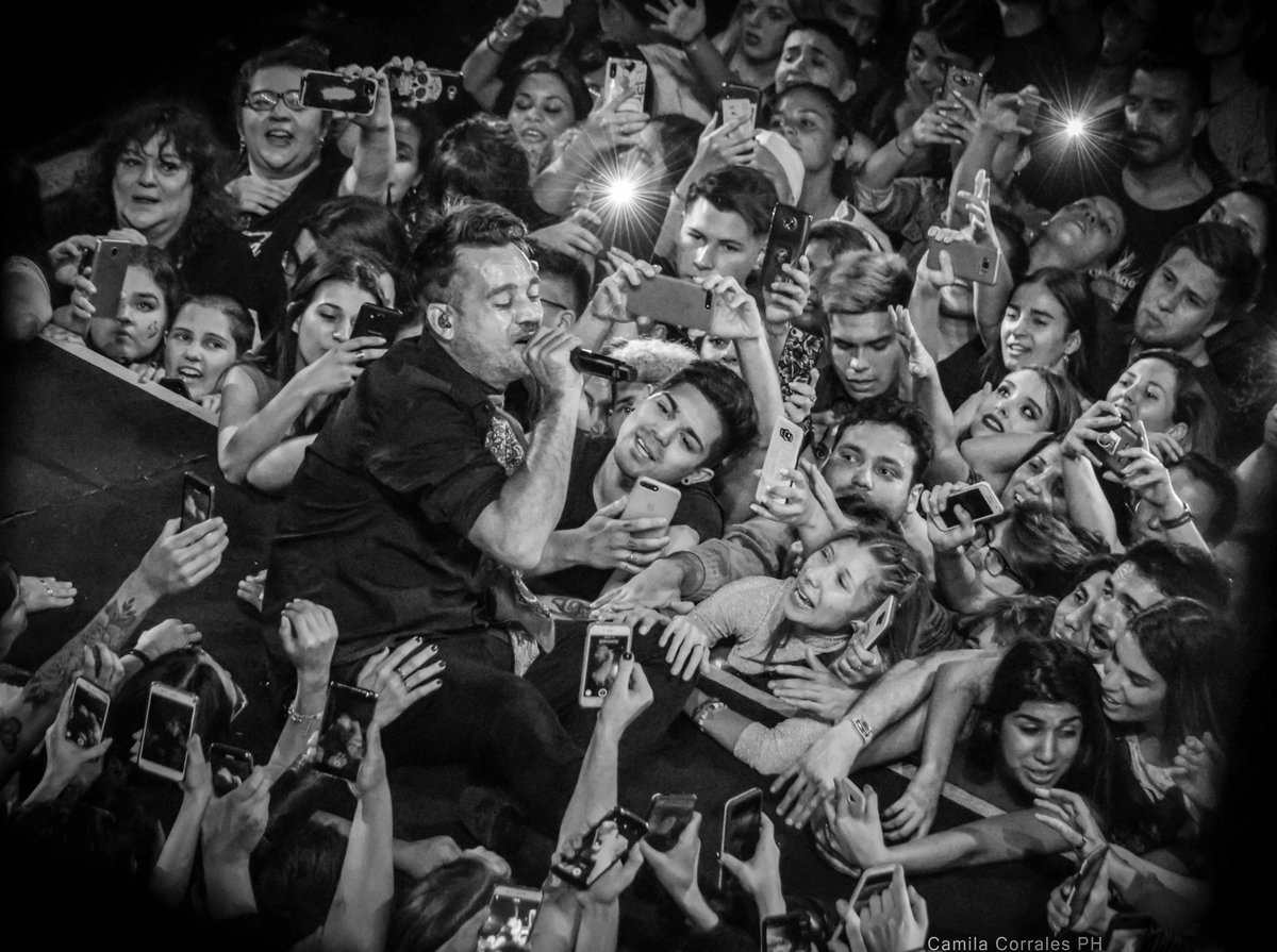 18/10/19 <a href="/CHANOTB/">CHANO</a> en <a href="/TeatroVorterix/">Teatro Vorterix</a> 📸