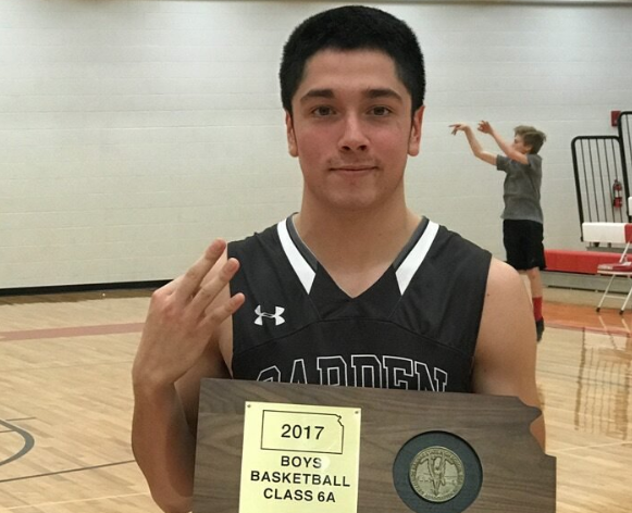 6starfootballKS's tweet photo. RANKING: Top Western KS QB prospects (2020) — Taking a look at some of the top Central Kansas QB prospects to watch this season, including Norton's @kade65898219 and several others:

https://t.co/LIkYtWEx1a https://t.co/je8feiQXlB