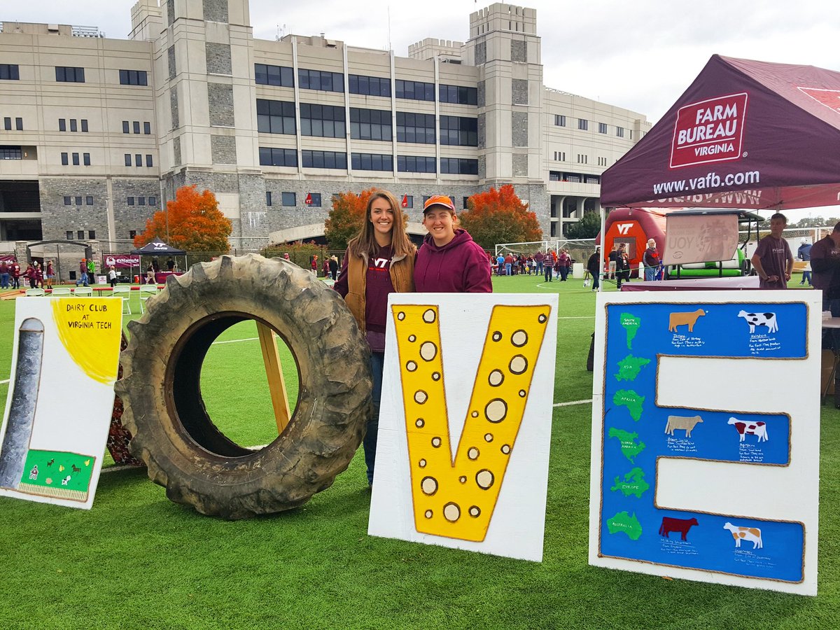 VaFarmBureau's tweet photo. Vote for your favorite Love sign! #valovesag #hokiesports Today we are celebrating Virginia agriculture at #virginiatech @hokiesports https://t.co/P6nSc5fpcs
