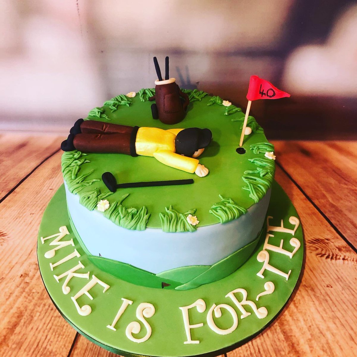 Sugar And Slice Cakes Golfers Cake For Gentleman S 40th Birthday 9 Inch Four Layer Vanilla Sponge With Vanilla Buttercream And Raspberry Jam Golfcake Golf Handmade 40thbirthdaycake 40thbirthdayparty 40thbirthdayideas