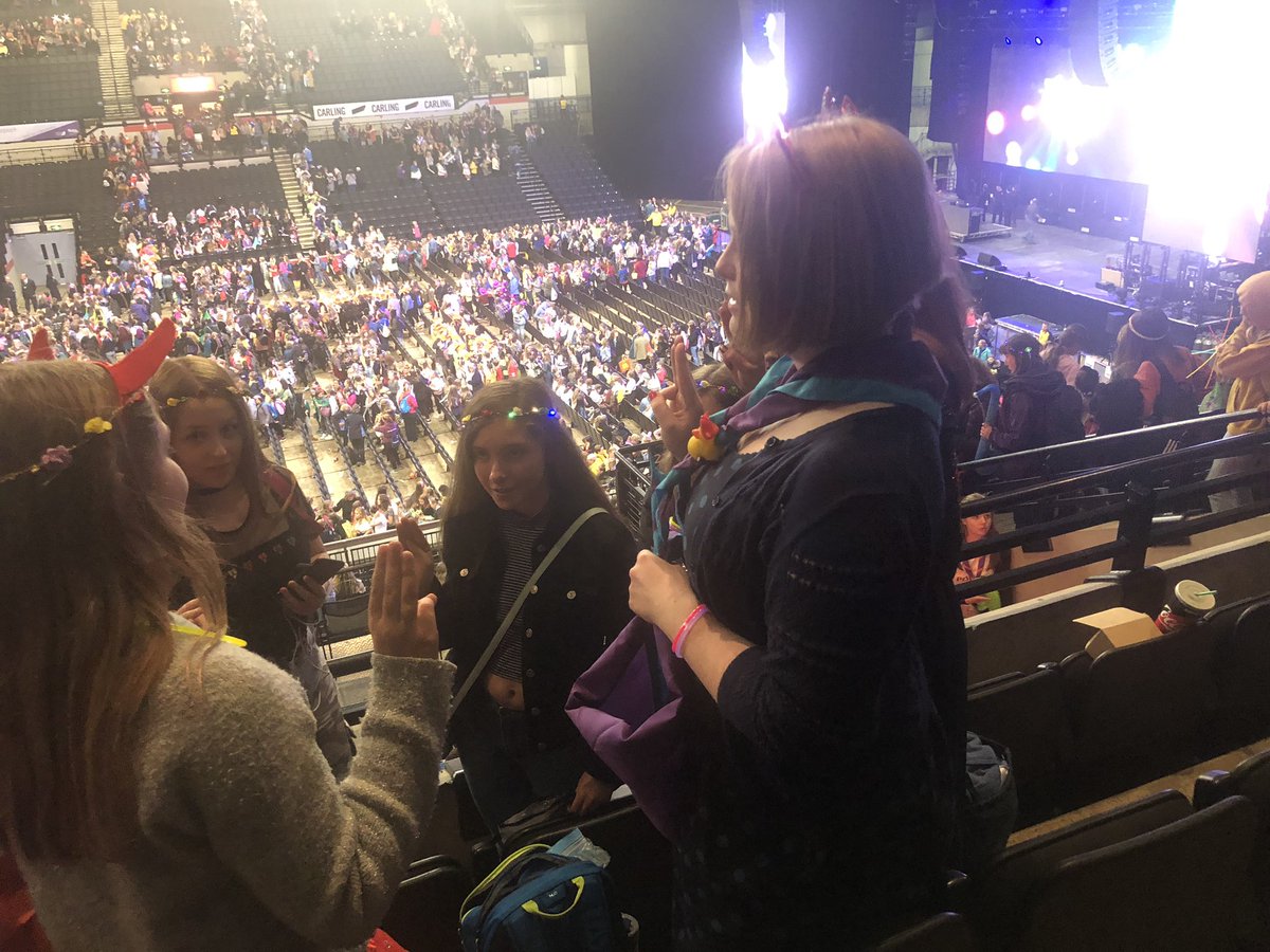 hemlock_castle's tweet photo. Two of our members made their Guide promise at the #biggig today. Well done girls #promise #girlguiding @GirlguidingNott @Girlguiding https://t.co/TadwuHKKvi