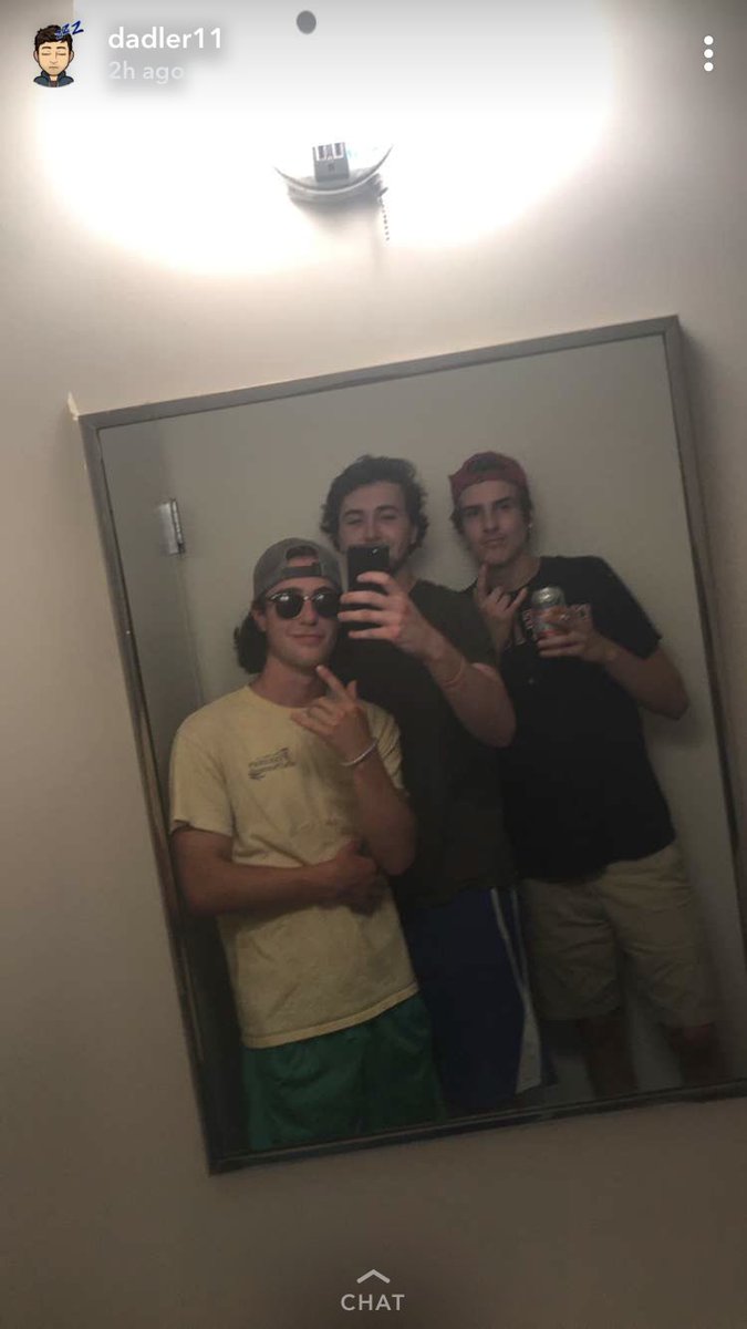 kevinnewport22's tweet photo. Happy birthday to the day 1 homie Yais in the chait fs @alexebel13 #21 #yais https://t.co/tBTqmv8GOj