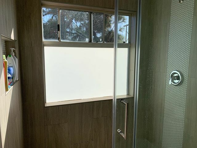 Windowtintsd's tweet photo. Need Privacy but still want that natural light Frosted Window Film is the Solution give us a call for a free quote 619-546-4399 #frostedtint #suntek #windowtintsandiego #tint #windowtint https://t.co/pg053nbSjP https://t.co/zfrJMmAtnL