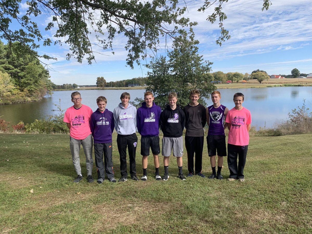 CrossChs's tweet photo. Three of our runners took all conference honors today!! It was a great day for a meet and our girls placed 2nd! Next up➡️Regionals💪 https://t.co/88e8digtSW