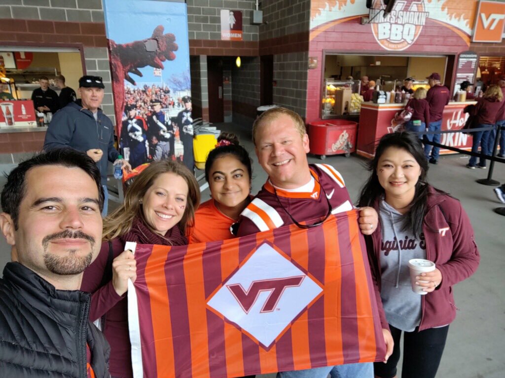 JSW525's tweet image. Thank you to our VT Ambassadors #thisishome #vtfanphoto #Hokies