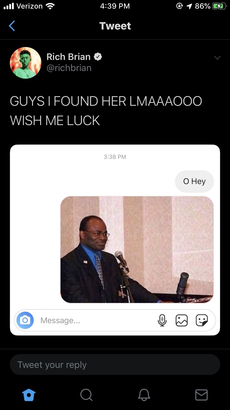 Rich Brian mengirim pesan via Instagram kepada sang gadis. 