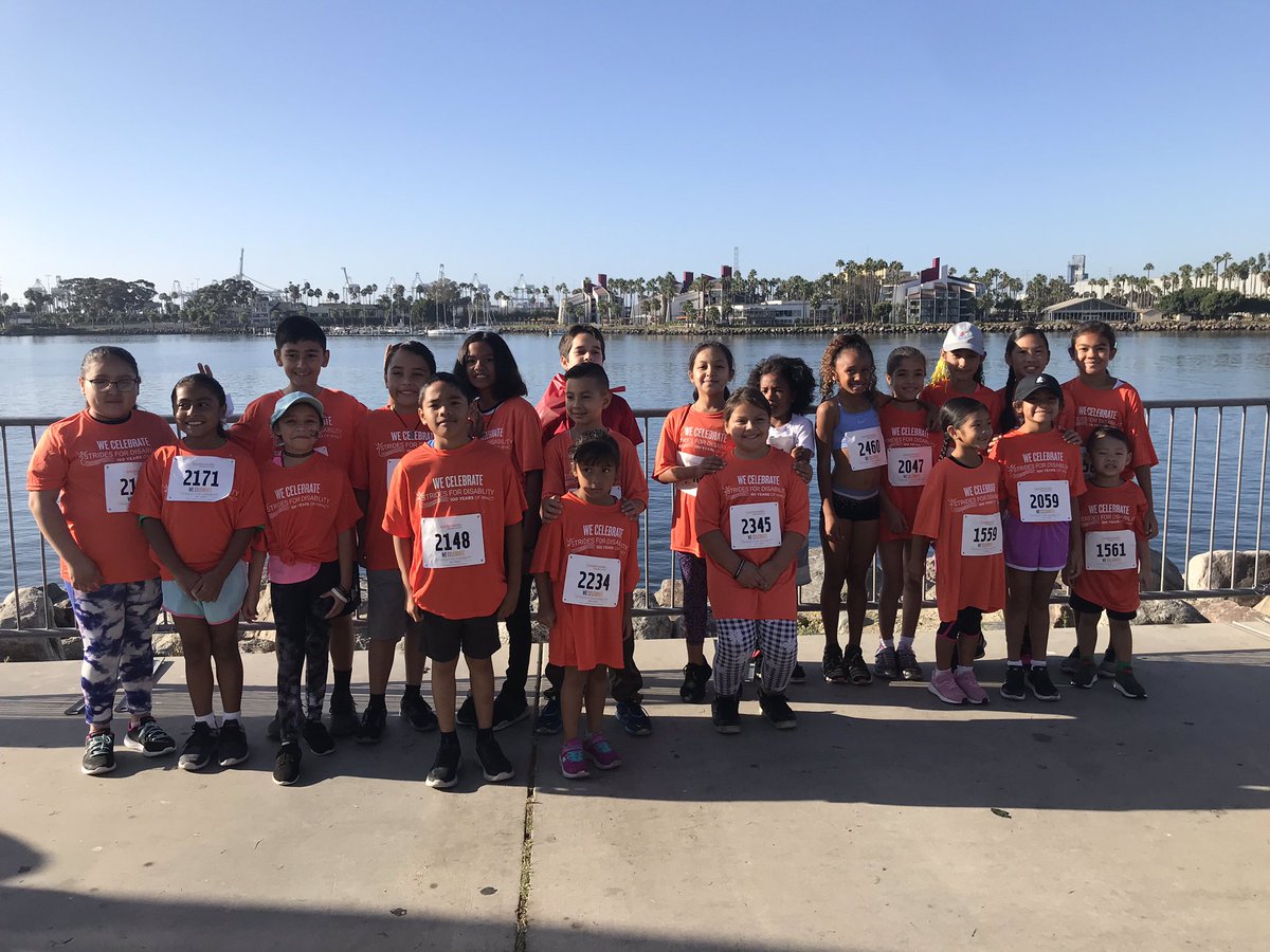 StevensonEleme1's tweet photo. Super excited for their 3K today. #stevensonrunclub https://t.co/edhFcSlftU