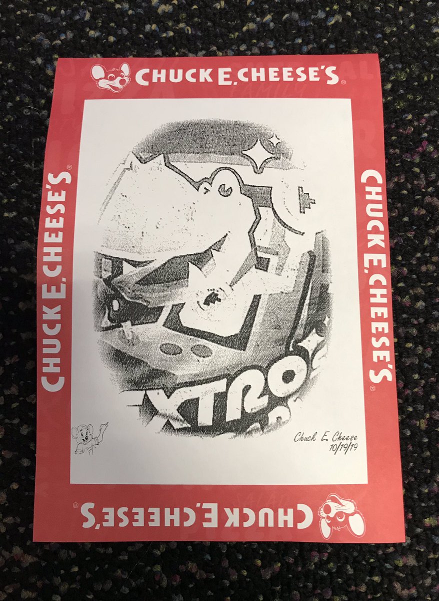 Whopper744games's tweet photo. This is how a dad should take his kid to Chuck E. Cheese.
#Rextro #YookaLaylee #Playtonic https://t.co/TRfqEUL4K1