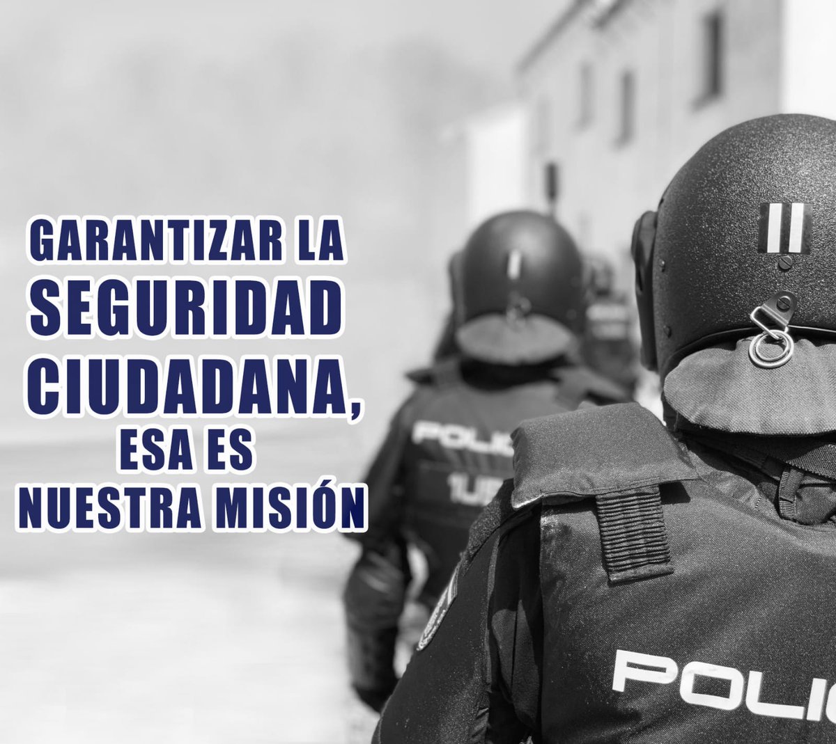 policia's tweet photo. Las UIP son ÓRGANOS MÓVILES DE SEGURIDAD PÚBLICA, con misión de actuar en TODO EL TERRITORIO, principalmente ante peligro inminente o grave alteración de la SEGURIDAD CIUDADANA

Mucho ánimo a todos los agentes trabajando en #Cataluña

¡ESTAMOS CON VOSOTROS #EstamosPorTi
#19Oct https://t.co/f3sB41gqAn