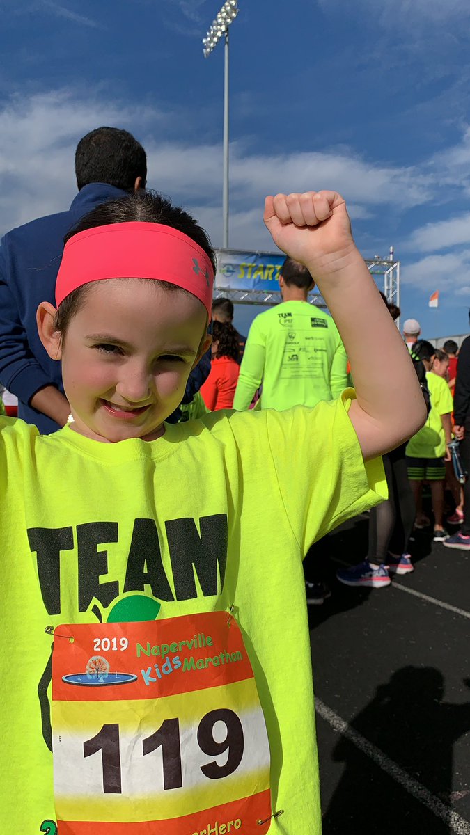 jhans77's tweet photo. Ready to run the Naperville Kids Marathon!  @ipef204 @PattersonPDogs #gomaddiego https://t.co/3RuIZLXHuI
