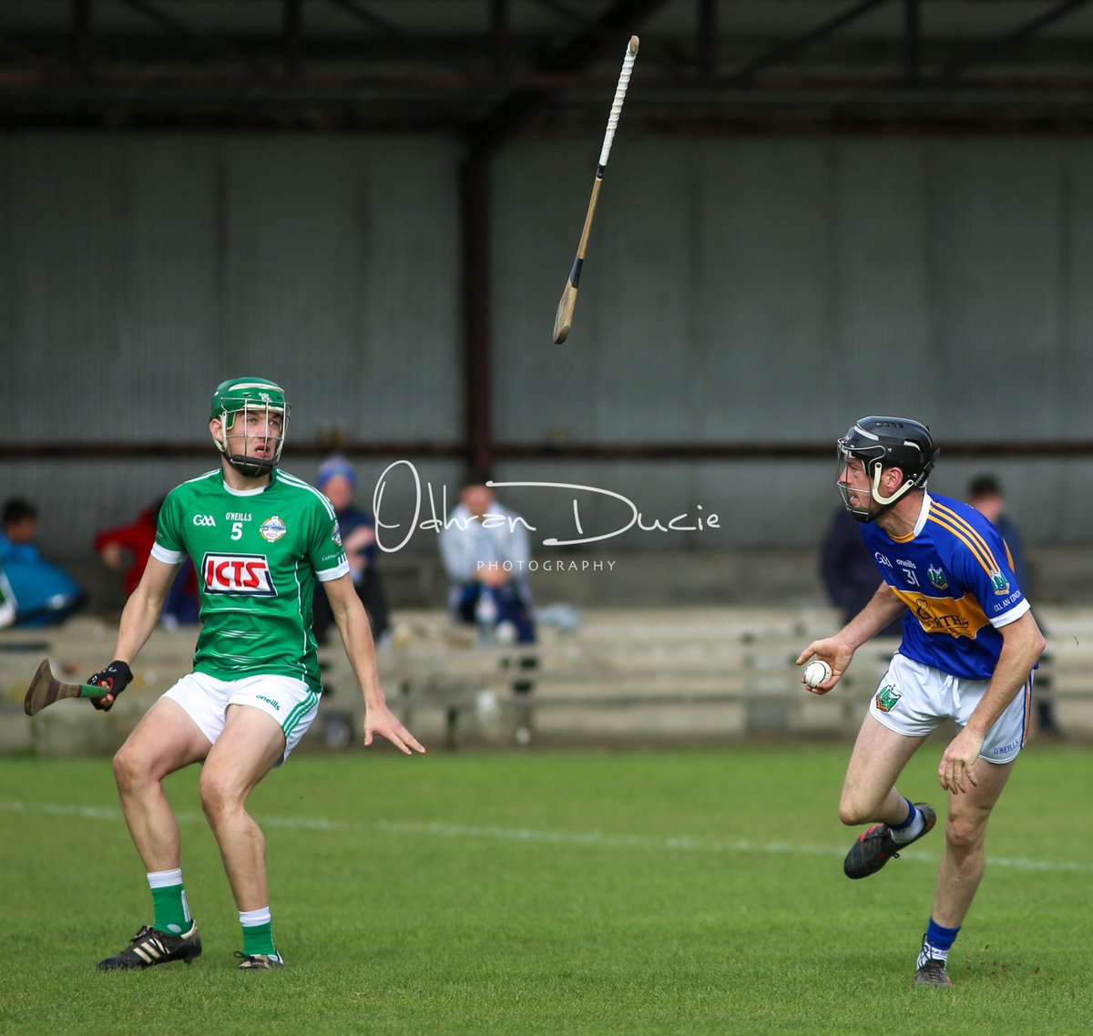 Odhran Ducie 📸 (@odhranducie) on Twitter photo "It's hurling Jim, but not as we know it".
<a href="/KiladanganGAA/">Kiladangan GAA & Camogie</a>'s Patrick Coen in action today against <a href="/GoldenKilfeacle/">Golden Kilfeacle GAA</a>'s Eoghan Ryan. "It's hurling Jim, but not as we know it".
<a href="/KiladanganGAA/">Kiladangan GAA & Camogie</a>'s Patrick Coen in action today against <a href="/GoldenKilfeacle/">Golden Kilfeacle GAA</a>'s Eoghan Ryan.