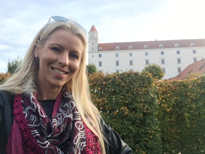 Chilly walk at Bratislava castle today. Do you want to know how much cold did I feel? Well... https://t<a href="/tag/camgirl"class="tags"><span>#camgirl</span></a><a href="/tag/skype"class="tags"><span>#skype</span></a>