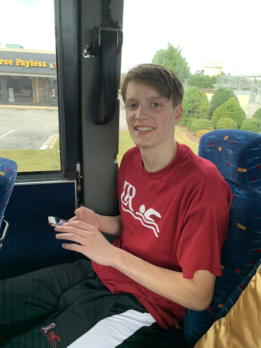 LRUSwimming's tweet image. ⚠️⚠️BIG NEWS BEAR NATION⚠️⚠️

Freshman Micah McRea is officially ❗️2ND IN THE NATION❗️ in the 400 I.M.

You read that right.

2ND. IN. THE. NATION.

be on the lookout for that 1️⃣ spot 👀