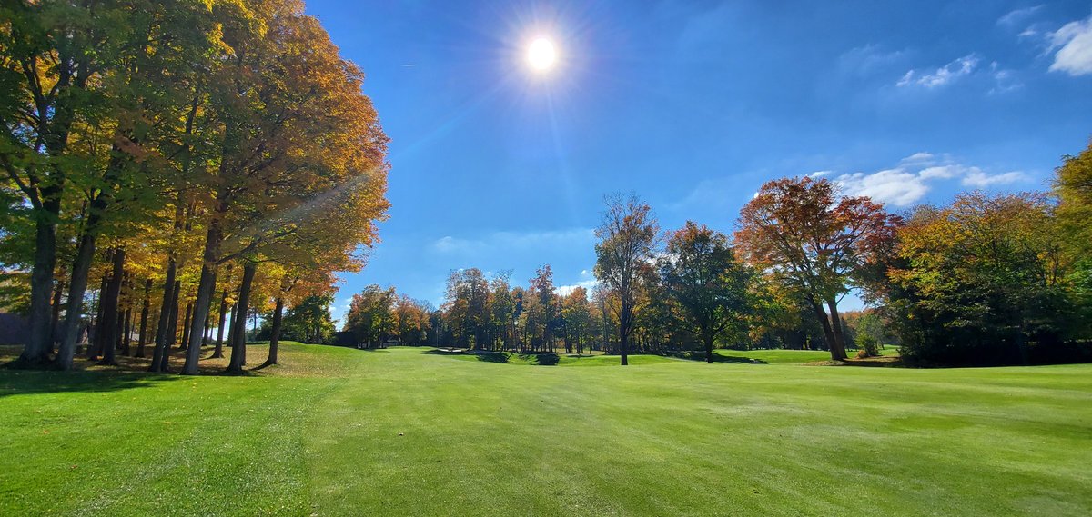 Today's weather was perfect <a href="/WestmountGolfCC/">Westmount Golf & CC</a> ! #nofilterneeded #greatcompanytoday #october192019