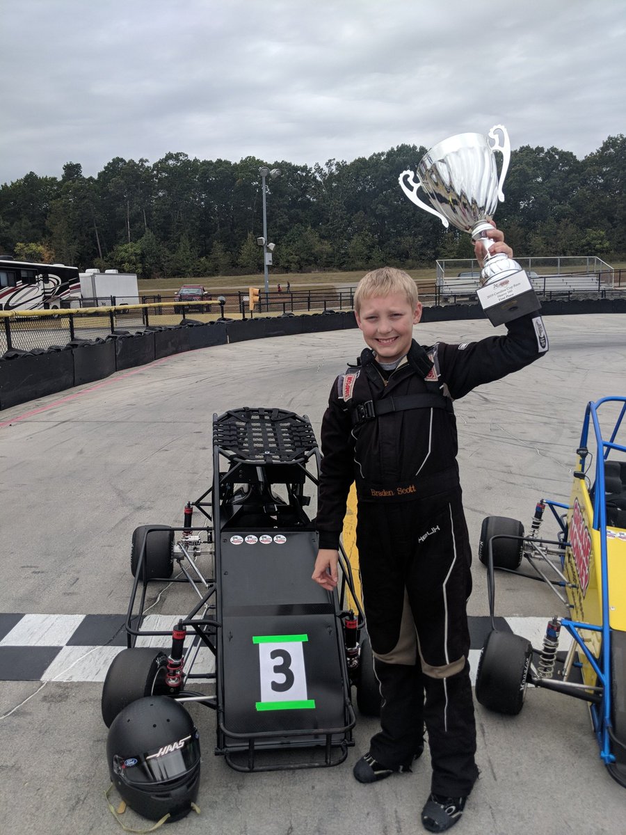 Braden ran an awesome race today to finally get an @NCQMARacing @USAC25Series Cup victory! Thanks to @talonchassis @BakerEngines @MPI_INNOVATIONS @Sharp_Advantage @BellRacingHQ for all the safety and speed. #teamtalon #bakerracingengines #mpidifference #usac25