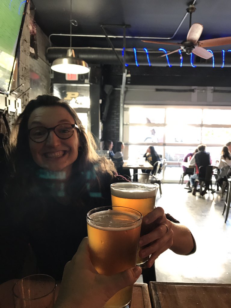 Let #SfN19 begin! <a href="/GwilliamsL/">Laura Gwilliams</a>