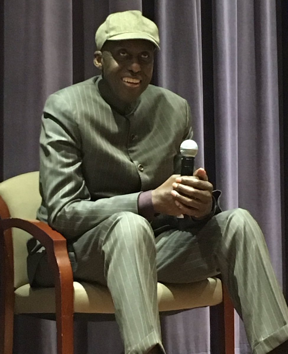 MOVIEMAGICIAN's tweet photo. Thanks to actor/director @RealBillDuke for joining us in rainy #Atlanta today to share his life & art with us at the @CarterLibrary! #BillDuke #booktour #My40YearCareerOnScreenAndBehindTheCamera #Predator #Hoodlum #DeepCover #jimmycarterlibrary https://t.co/dH27CSoBIr