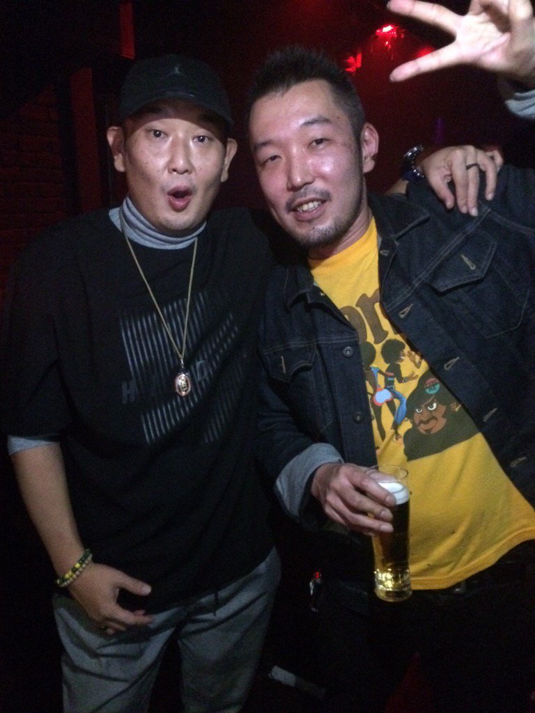 Dj Hi Vinegar 闇 妄 当時は下北沢アンダーグラウンドライン 覚えててくれて アザっす まさか会えるとはね 生きてて良かった Den君と 闇アガリ 妄走族 君臨 Dj Hi Vinegar 闇 妄 当時は下北沢アンダーグラウンドライン 覚えててくれて アザっす まさか会えるとはね 生きてて良かった Den君と 闇アガリ 妄走族 君臨